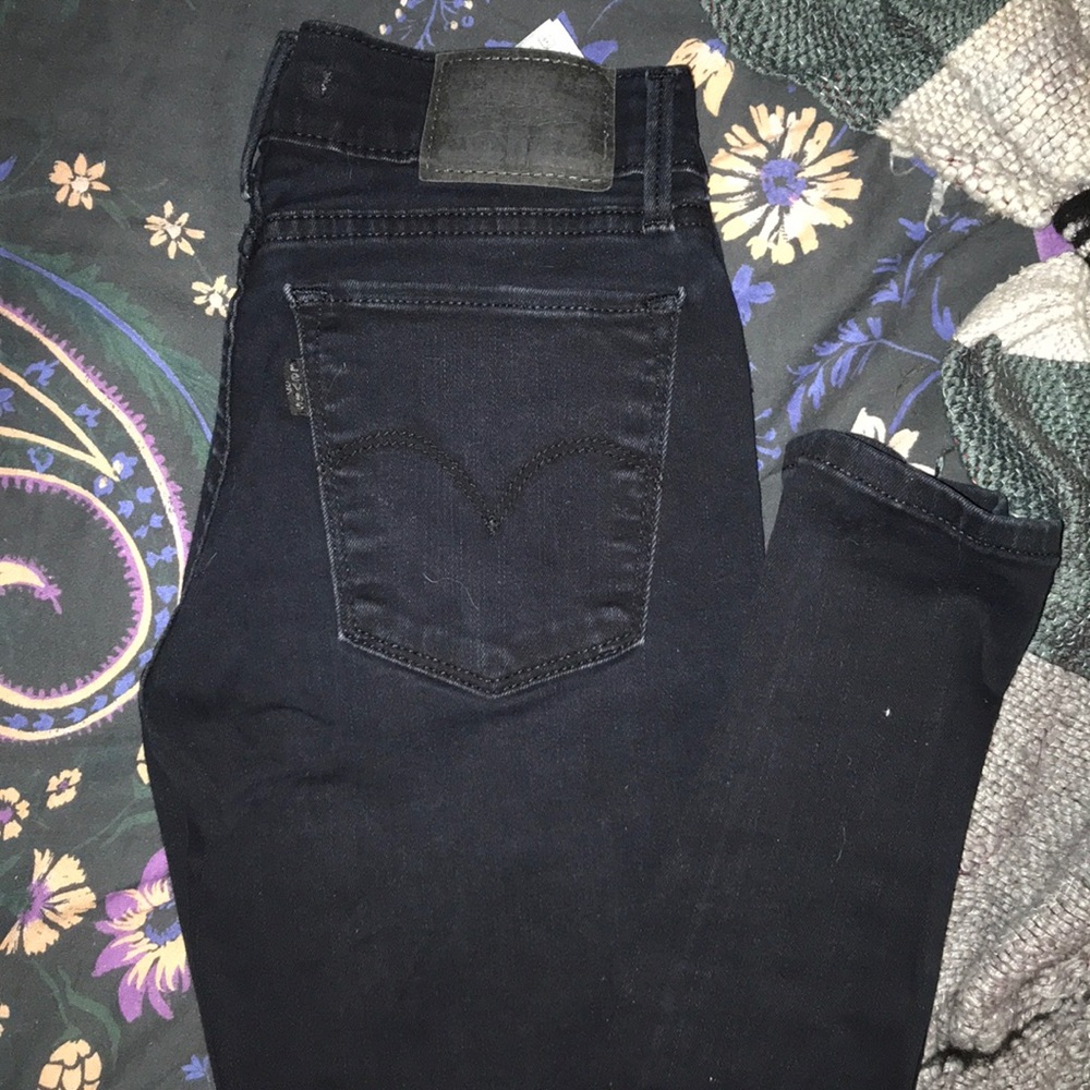 Black Levi stretch skinny jeans